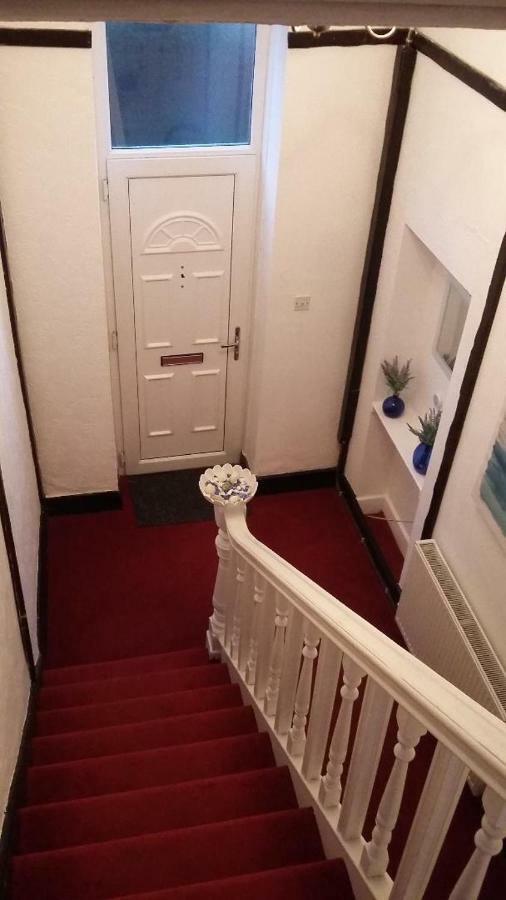 The Coach House Apartment Литам-Сент-Эннс Экстерьер фото